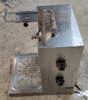 Μεταχειρισμένος Γύρος Αερίου Με 5 Καυστήρες Για 50Kg Κρέας SERGAS 